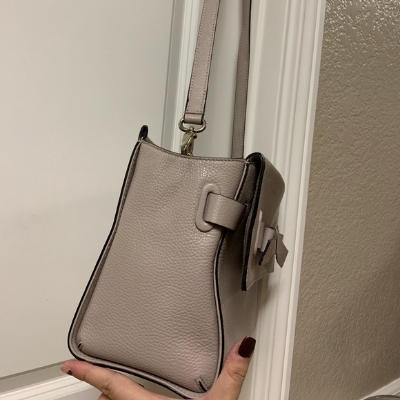 Kate Spade crossbody/ purse - Picture 2 of 4